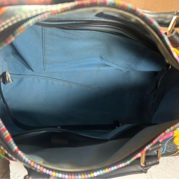 Retired Dooney & Bourke Disney Parks 10th Anniversary Mickey Balloons Satchel - Picture 11 of 16